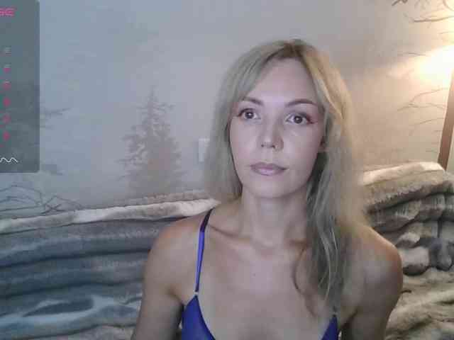 Red_Rose_98 webcam