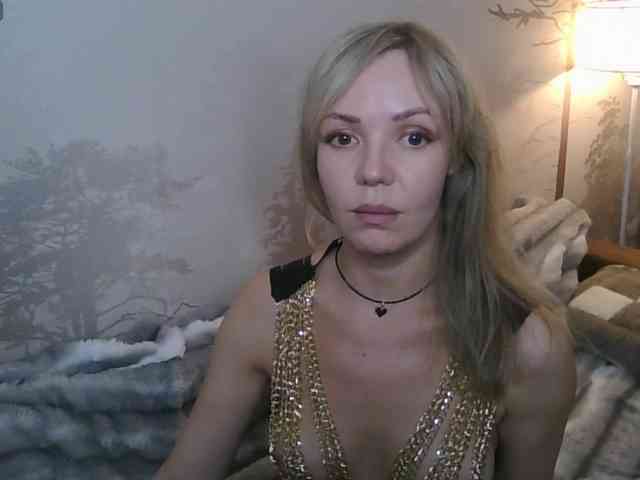 Modella: Red_Rose_98