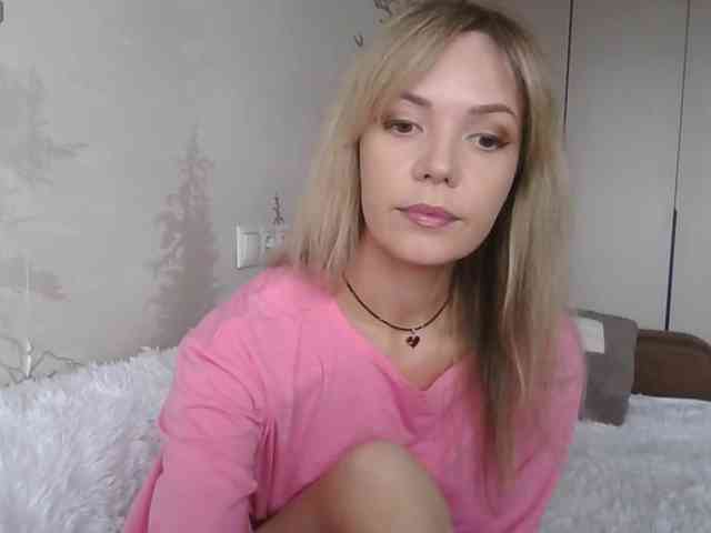 Red_Rose_98 webcam