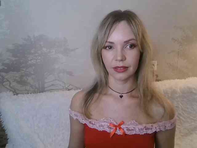 Red_Rose_98 webcam