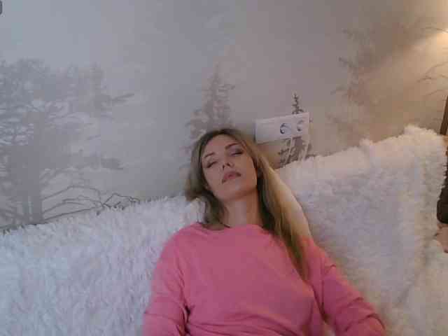 Red_Rose_98 webcam