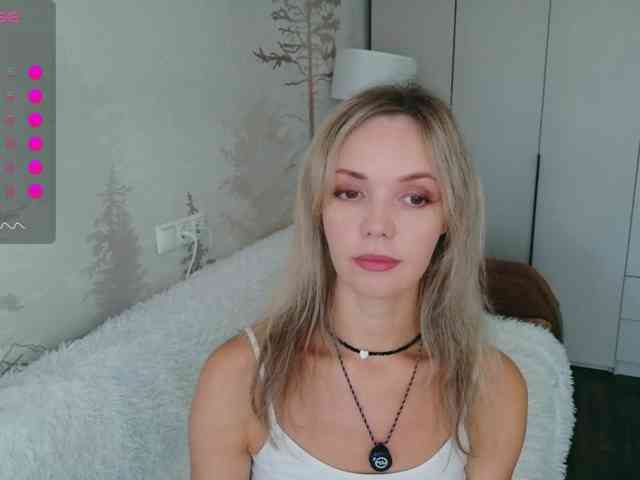 Red_Rose_98 webcam