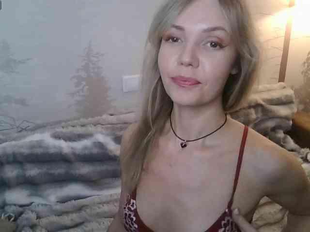 Red_Rose_98 webcam