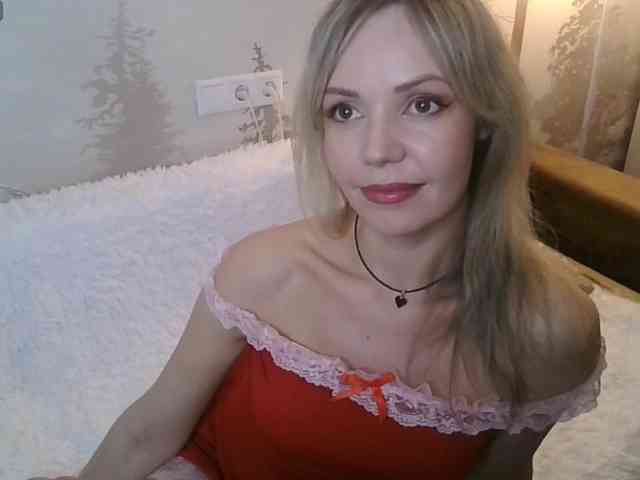 Red_Rose_98 webcam