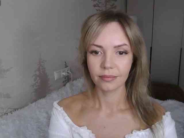 Red_Rose_98 webcam
