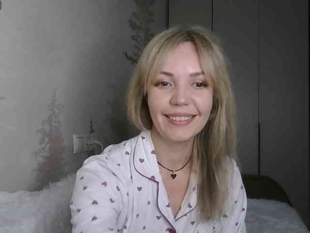 Red_Rose_98 webcam