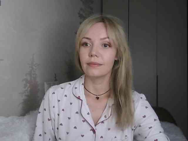 Red_Rose_98 webcam