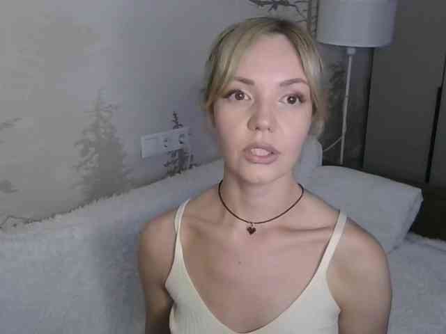 Kissz Live Webcam on BongaCams