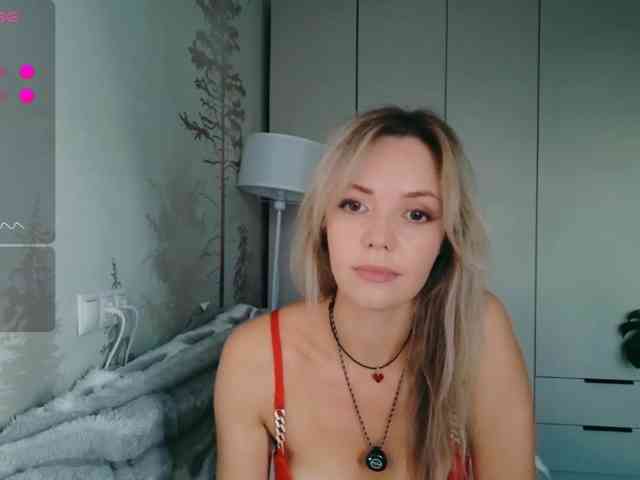 Red_Rose_98 webcam