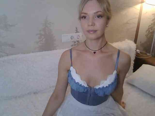 Red_Rose_98 webcam