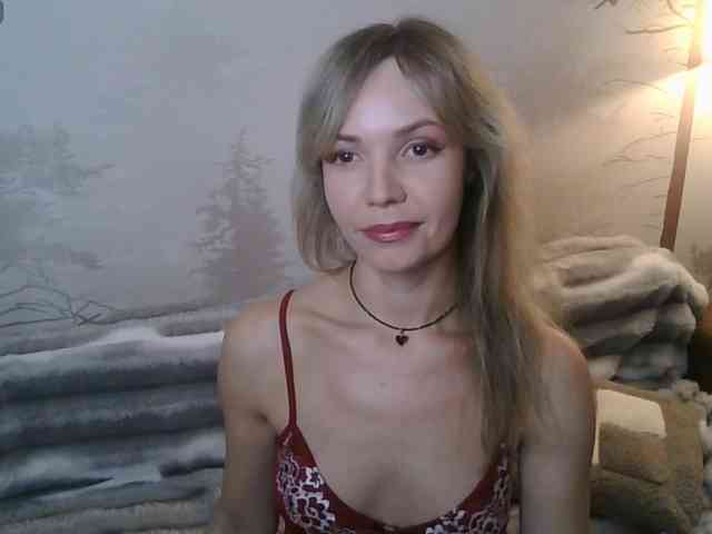 Red_Rose_98 webcam