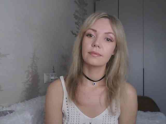 Red_Rose_98 webcam