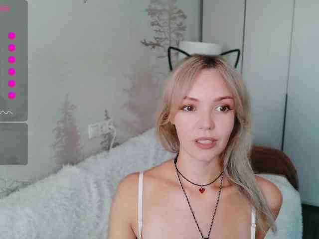Red_Rose_98 webcam