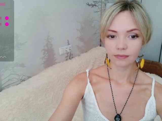Red_Rose_98 webcam