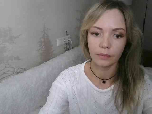 Red_Rose_98 webcam