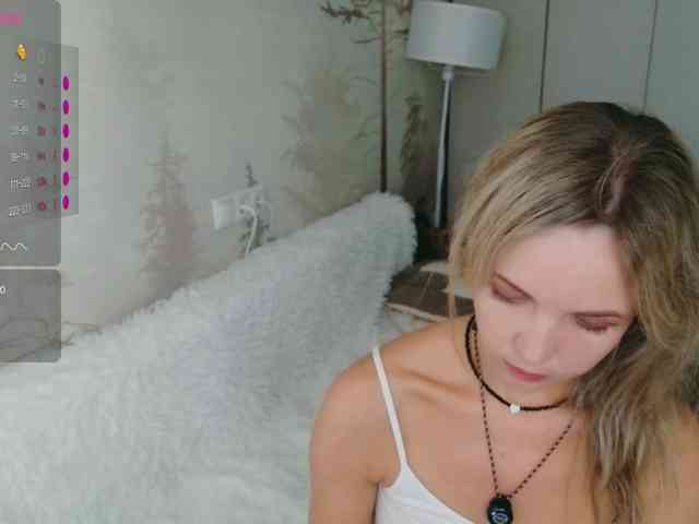 Red_Rose_98 webcam
