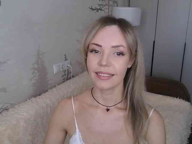 Red_Rose_98 webcam