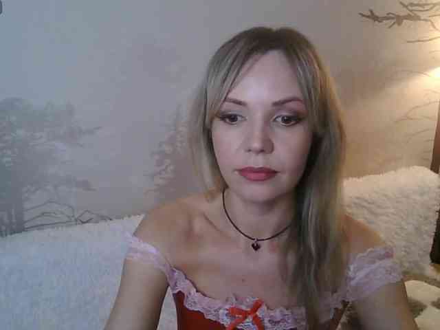 Red_Rose_98 webcam