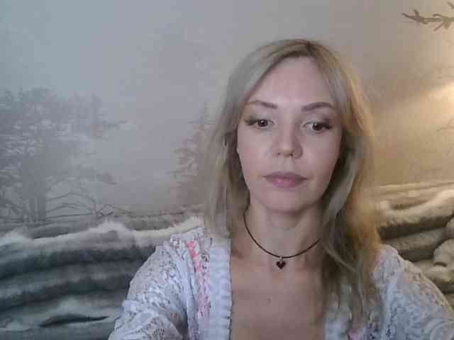 Ce modèle est en direct maintenant. Kissz