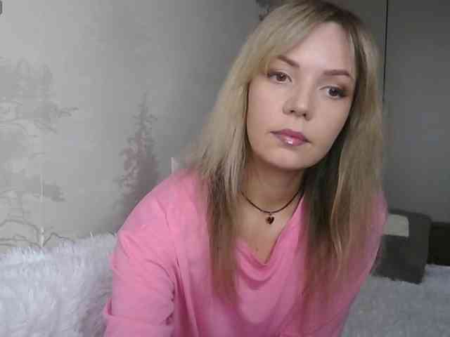 Red_Rose_98 webcam
