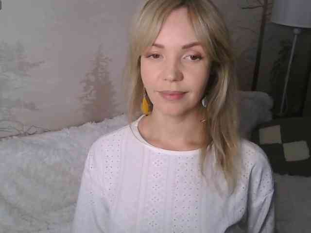 Red_Rose_98 webcam