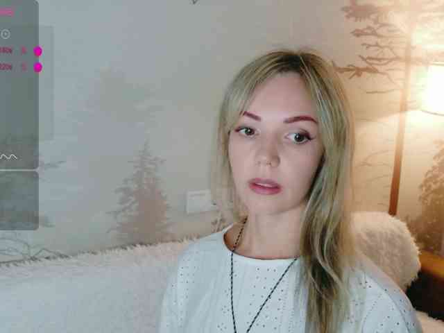 Red_Rose_98 webcam