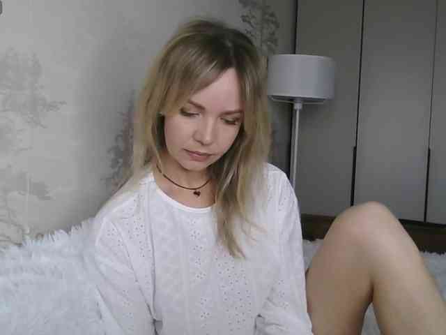 Red_Rose_98 webcam