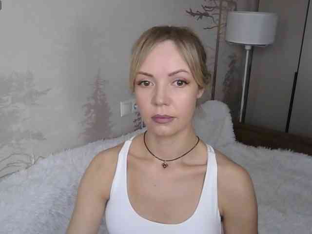 Red_Rose_98 webcam