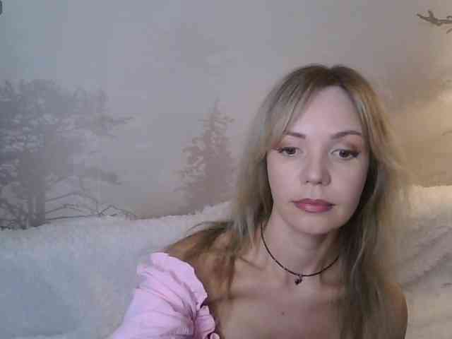 Red_Rose_98 webcam