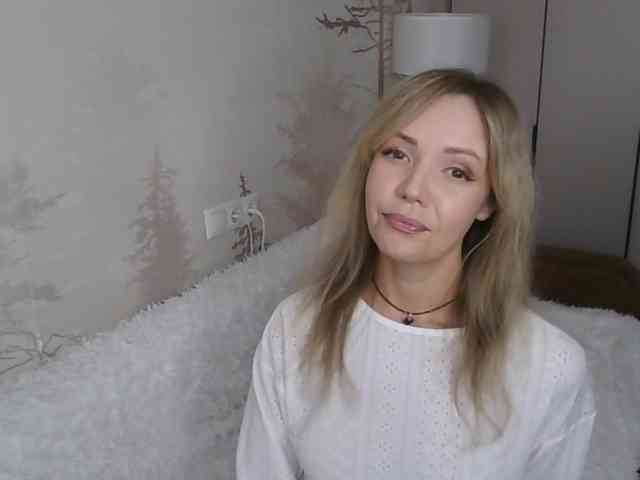 Red_Rose_98 webcam