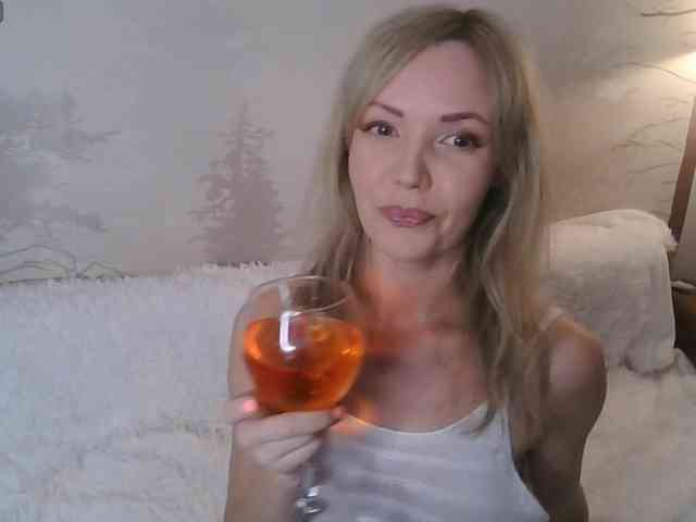 Kissz Live Webcam on BongaCams