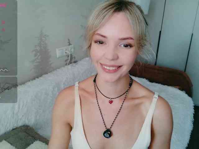 Red_Rose_98 webcam
