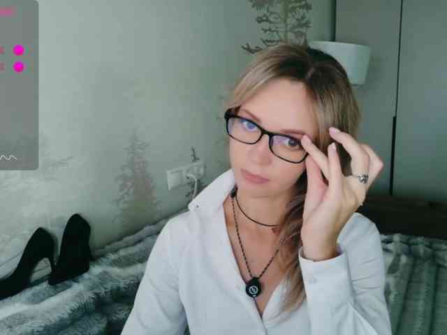 Red_Rose_98 webcam
