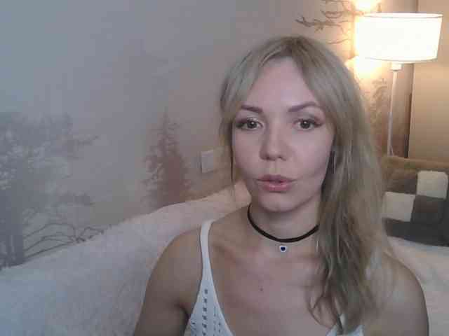 Red_Rose_98 webcam