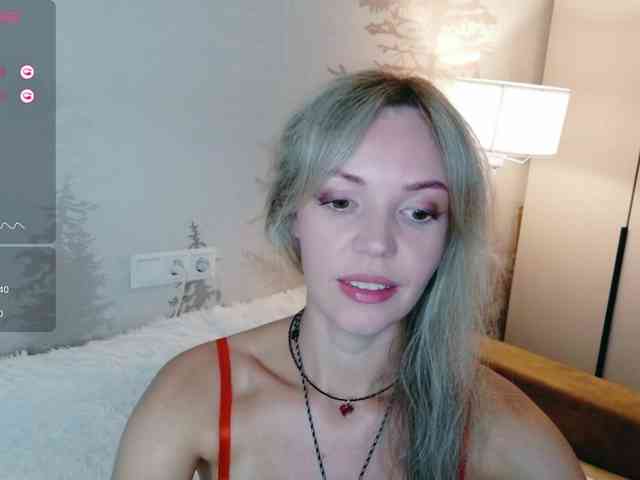 Red_Rose_98 webcam