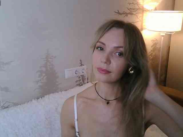 Red_Rose_98 webcam