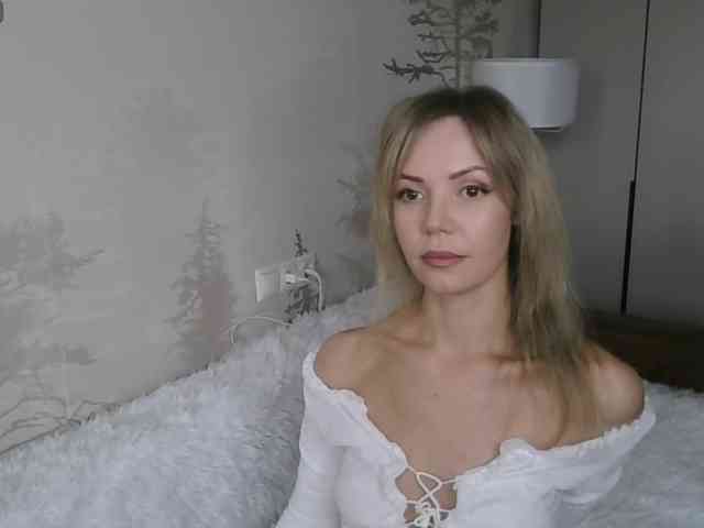 Red_Rose_98 webcam