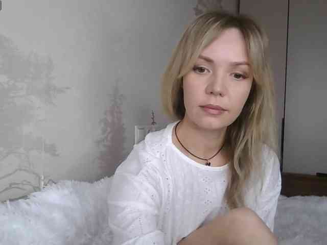 Red_Rose_98 webcam
