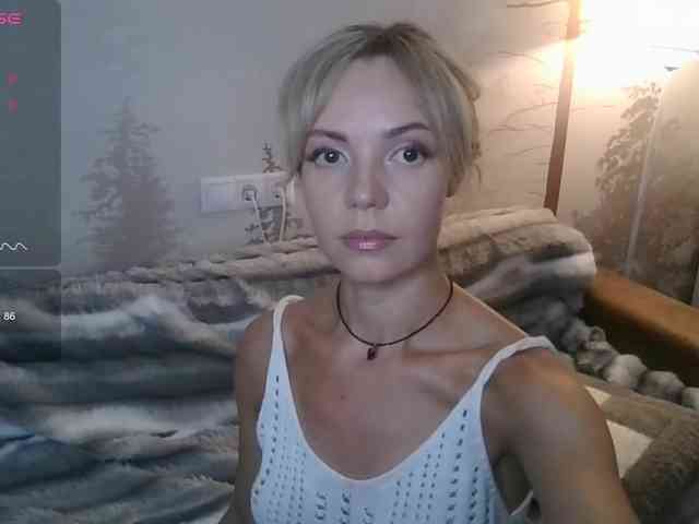 Red_Rose_98 webcam