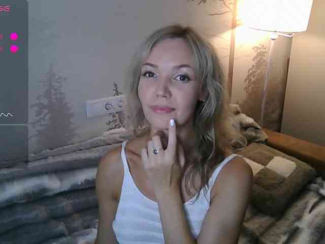 Red_Rose_98 webcam