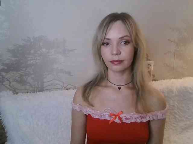 Red_Rose_98 webcam