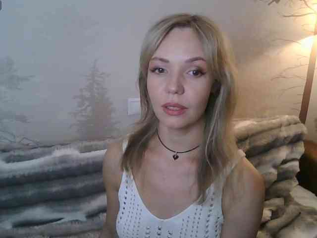 Red_Rose_98 webcam