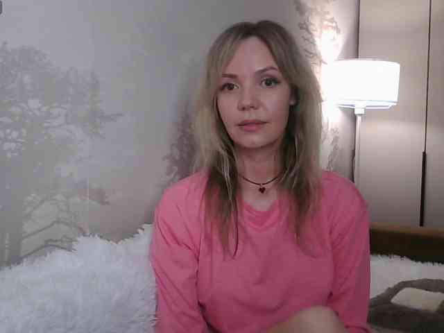 Kissz Live Webcam on BongaCams