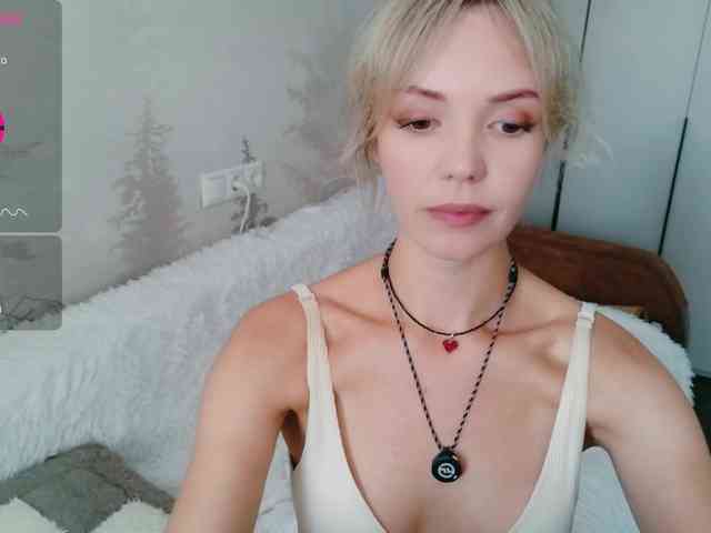 Red_Rose_98 webcam