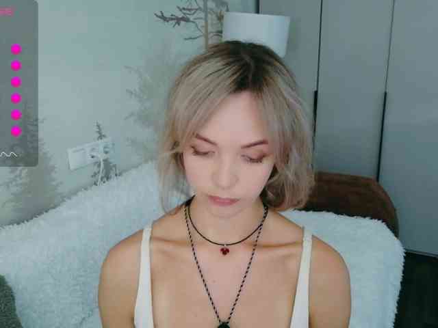 Red_Rose_98 webcam
