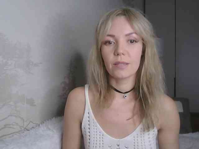 Red_Rose_98 webcam