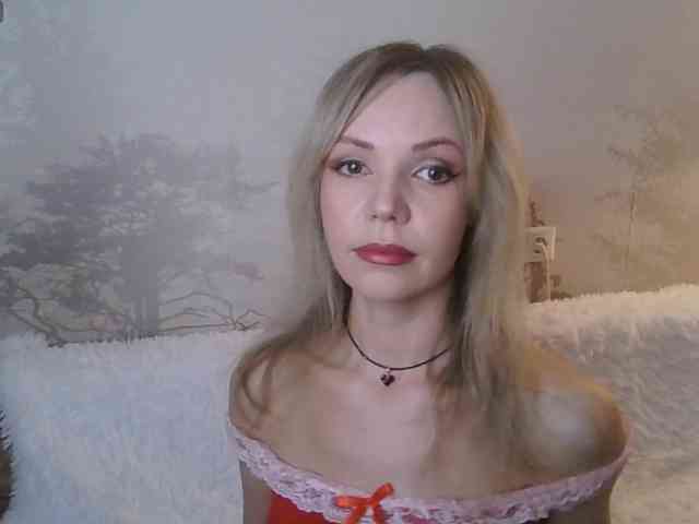 Red_Rose_98 webcam