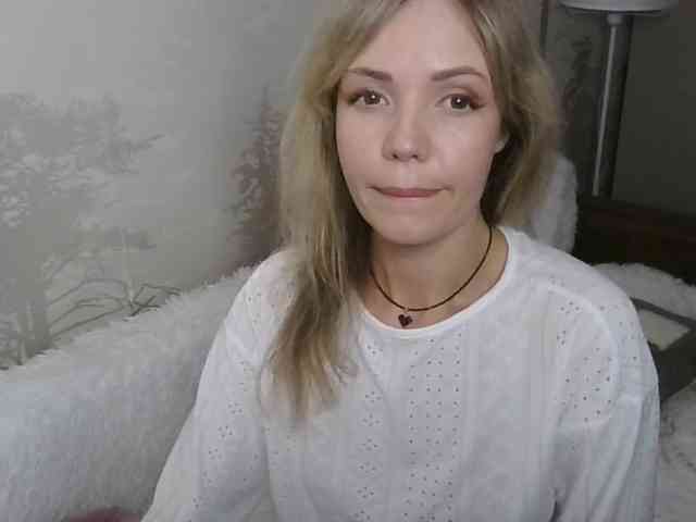 Red_Rose_98 webcam