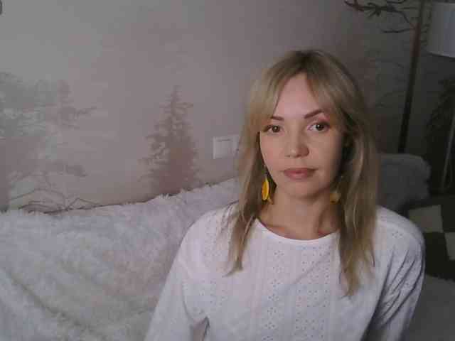 Red_Rose_98 webcam