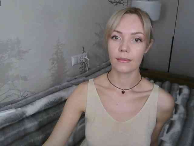 Red_Rose_98 webcam